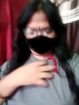 Snapshot of Mona_darling21 chatting on 10/04/25, 06:33 Mona darling21 online show from 10/04/25, 06:33