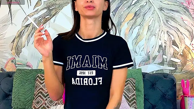 Snapshot of GoldCherry7 chatting on 04/07/26, 05:13 GoldCherry7 online show from 04/07/26, 05:13