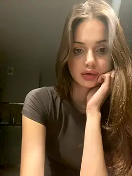 SoShyEmmyyy online show from 09/21/25, 05:25