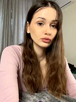 SoShyEmmyyy online show from 11/24/25, 11:10