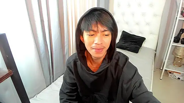 Snapshot of jayxxxlovescock chatting on 12/21/25, 04:25 jayxxxlovescock online show from 12/21/25, 04:25