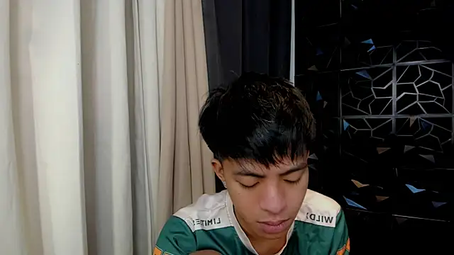 Snapshot of jayxxxlovescock chatting on 03/31/26, 08:42 jayxxxlovescock online show from 03/31/26, 08:42