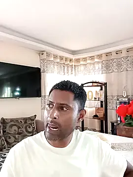 Snapshot of kingVibeX chatting on 09/21/25, 11:23 kingVibeX online show from 09/21/25, 11:23