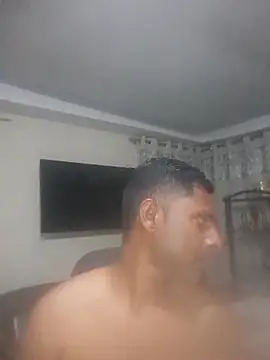 Snapshot of kingVibeX chatting on 10/08/25, 08:50 kingVibeX online show from 10/08/25, 08:50