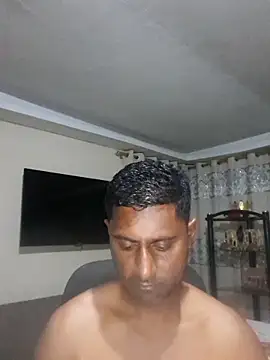 Snapshot of kingVibeX chatting on 10/20/25, 07:58 kingVibeX online show from 10/20/25, 07:58