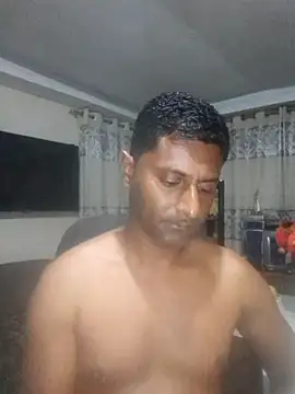 Snapshot of kingVibeX chatting on 10/24/25, 09:22 kingVibeX online show from 10/24/25, 09:22