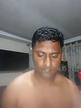 Snapshot of kingVibeX chatting on 10/28/25, 08:11 kingVibeX online show from 10/28/25, 08:11