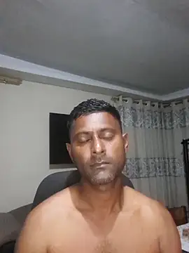 Snapshot of kingVibeX chatting on 11/19/25, 09:15 kingVibeX online show from 11/19/25, 09:15