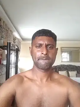 Snapshot of kingVibeX chatting on 11/21/25, 12:37 kingVibeX online show from 11/21/25, 12:37