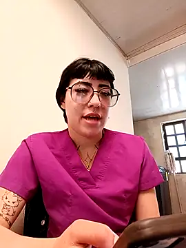 CAROLINA 17- online show from 10/18/25, 05:03