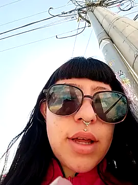 CAROLINA 17- online show from 10/23/25, 01:43