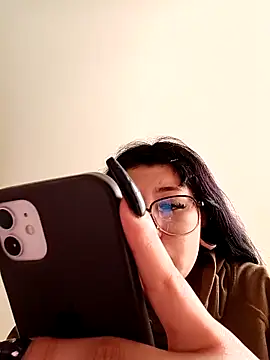 CAROLINA 17- online show from 10/31/25, 04:08