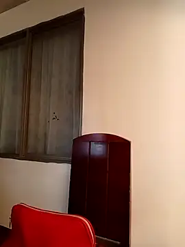 Snapshot of ANDREA-10_ chatting on 10/15/25, 02:28 ANDREA-10  online show from 10/15/25, 02:28