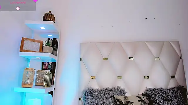  IsabellaRousse online show from 02/10/26, 10:03