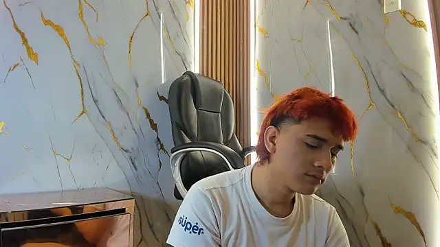 Marian Cristal online show from 02/17/26, 03:36