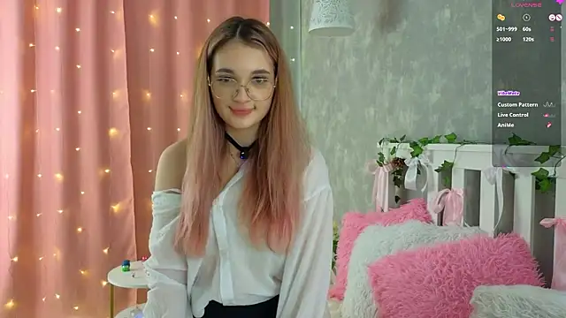 vivyboo111 online show from 03/24/26, 09:31