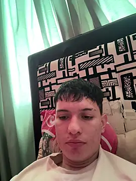 Snapshot of Dav_oviedo chatting on 02/02/26, 06:06 Dav oviedo online show from 02/02/26, 06:06