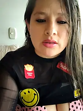 Snapshot of Ninarush_ chatting on 09/30/25, 05:07 Ninarush  online show from 09/30/25, 05:07