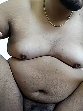 Snapshot of mr_plum1 chatting on 10/12/25, 06:01 mr plum1 online show from 10/12/25, 06:01