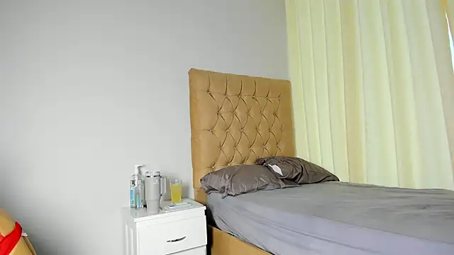 Snapshot of Salytexas chatting on 09/25/25, 09:51 Salytexas online show from 09/25/25, 09:51