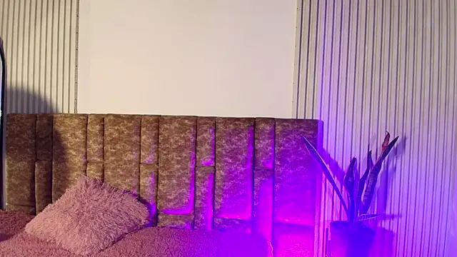 Missdionne curly online show from 03/03/26, 11:16