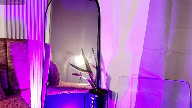 Missdionne curly online show from 03/28/26, 10:26