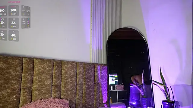 Missdionne curly online show from 04/08/26, 11:10