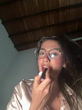 Julieta Duque online show from 04/09/26, 04:23