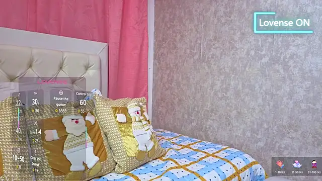 Snapshot of owen_desmond chatting on 12/18/25, 01:55 owen desmond online show from 12/18/25, 01:55