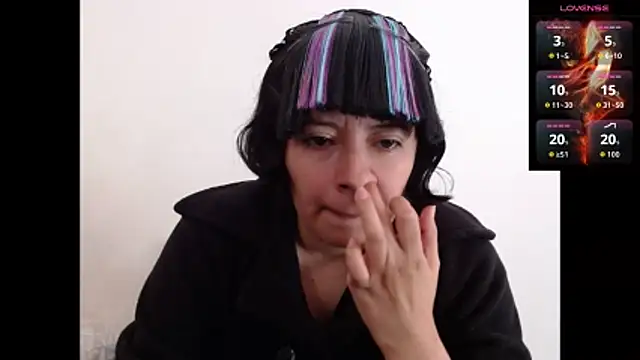 Acelinrose online show from 11/24/25, 03:12