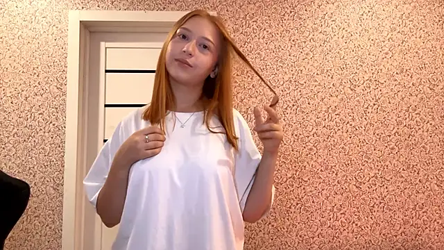 FieryAmelia online show from 09/28/25, 08:31