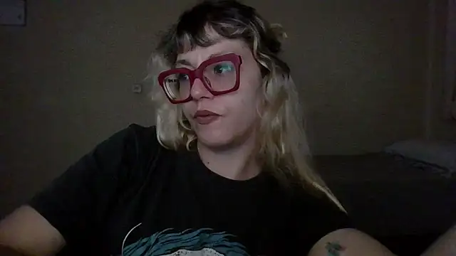 BlondieTami online show from 02/25/26, 12:20