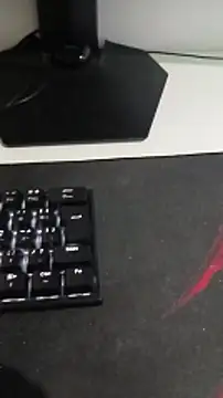 Snapshot of riquelh5 chatting on 04/20/26, 12:24 riquelh5 online show from 04/20/26, 12:24