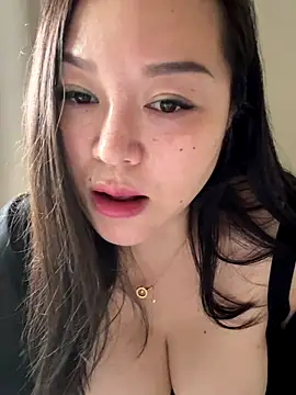 Snapshot of anran-Asia chatting on 09/23/25, 01:19 anran-Asia online show from 09/23/25, 01:19