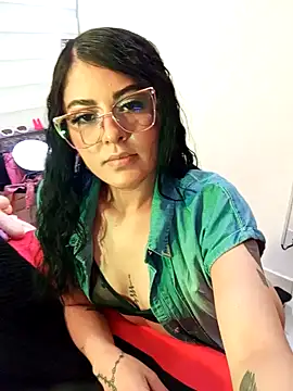 ValeNiitaLuv online show from 11/29/25, 10:57