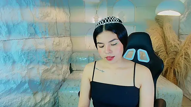 ambarina r online show from 11/26/25, 03:18