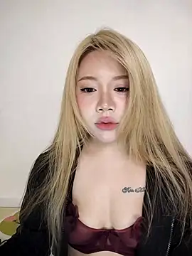 Snapshot of -Bianca- chatting on 02/03/26, 03:06 -Bianca- online show from 02/03/26, 03:06