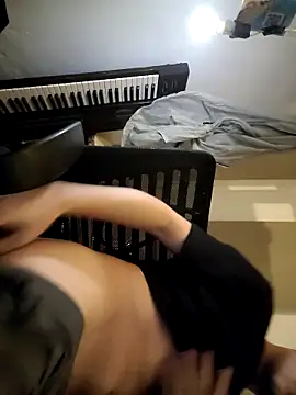 davilasonia online show from 10/19/25, 04:24