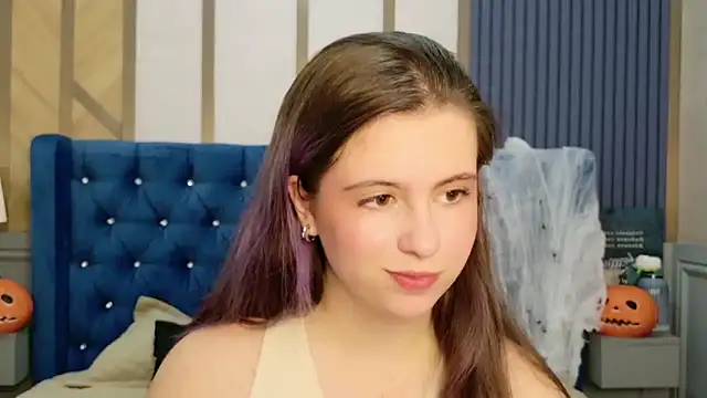 Akira Halls online show from 10/28/25, 09:06