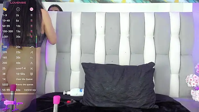 IsaDiiaz online show from 02/03/26, 06:22