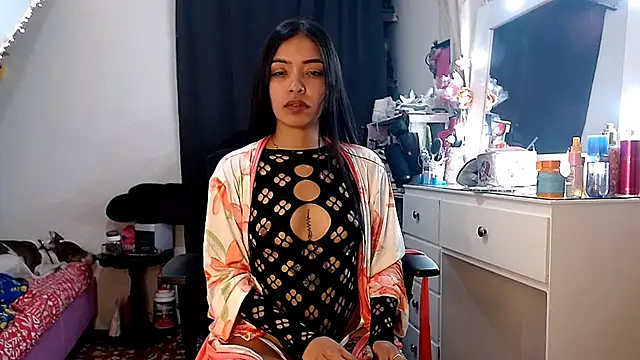 pocahot222 online show from 10/13/25, 09:48