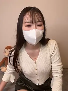 Snapshot of cococ_55 chatting on 11/08/25, 12:49 cococ 55 online show from 11/08/25, 12:49