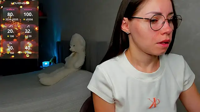 Snapshot of fun_nd_bun chatting on 07/09/26, 02:15 fun nd bun online show from 07/09/26, 02:15