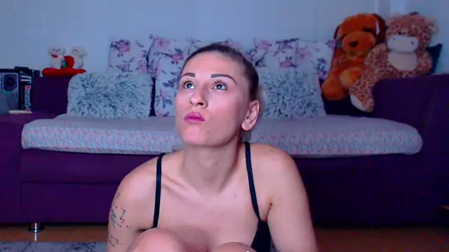 CassieSpell online show from 02/03/26, 09:42