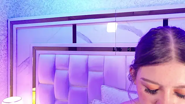 Snapshot of samanthaa_sm chatting on 03/22/26, 12:08 samanthaa sm online show from 03/22/26, 12:08