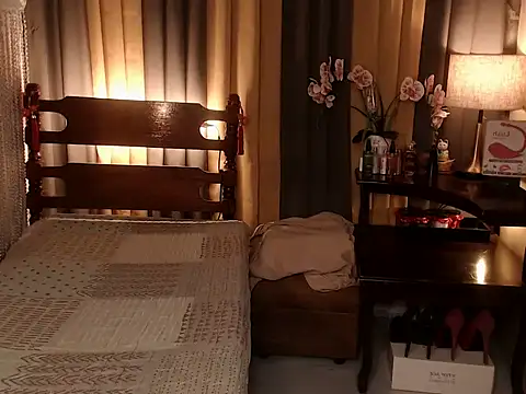 Jastine hunk online show from 02/17/26, 04:35