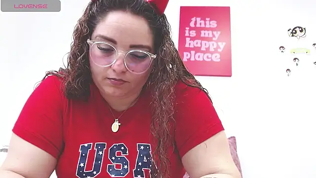 Snapshot of AmandaaWats chatting on 03/18/26, 06:55 AmandaaWats online show from 03/18/26, 06:55