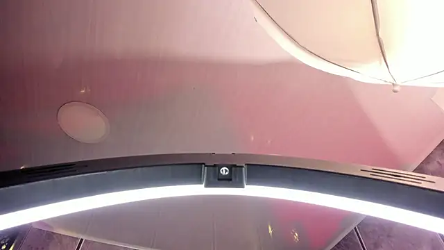 amaraa lewiis online show from 09/26/25, 12:20