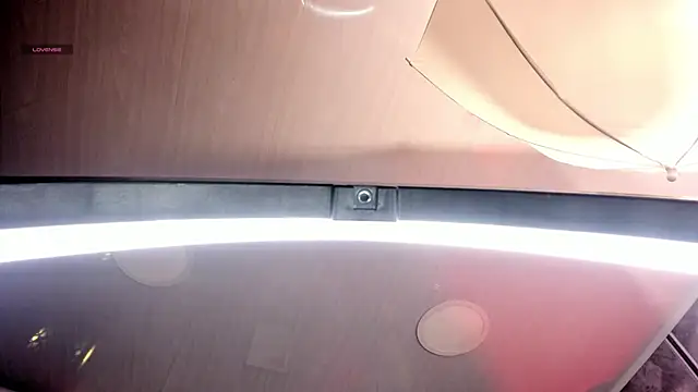 amaraa lewiis online show from 10/15/25, 12:16