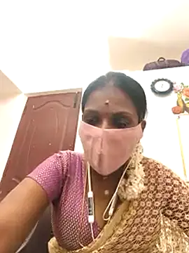 Tamil Yalini12 online show from 02/25/26, 07:12